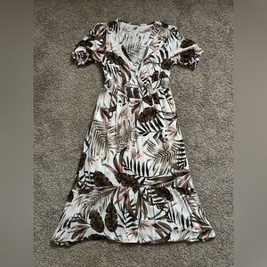 Old Navy Brown and Pink Leaf Print Maxi Dress